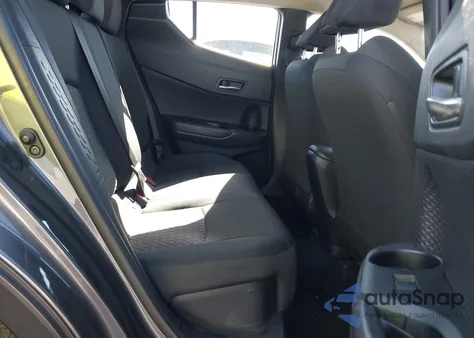 2021 Toyota C-Hr Le z USA, uszkodzony, nr VIN NMTKHMBX3MR120282